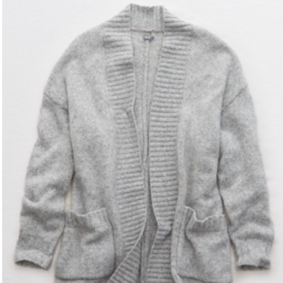 aerie Sweaters - NWT Aerie heather grey cardigan size L/XL